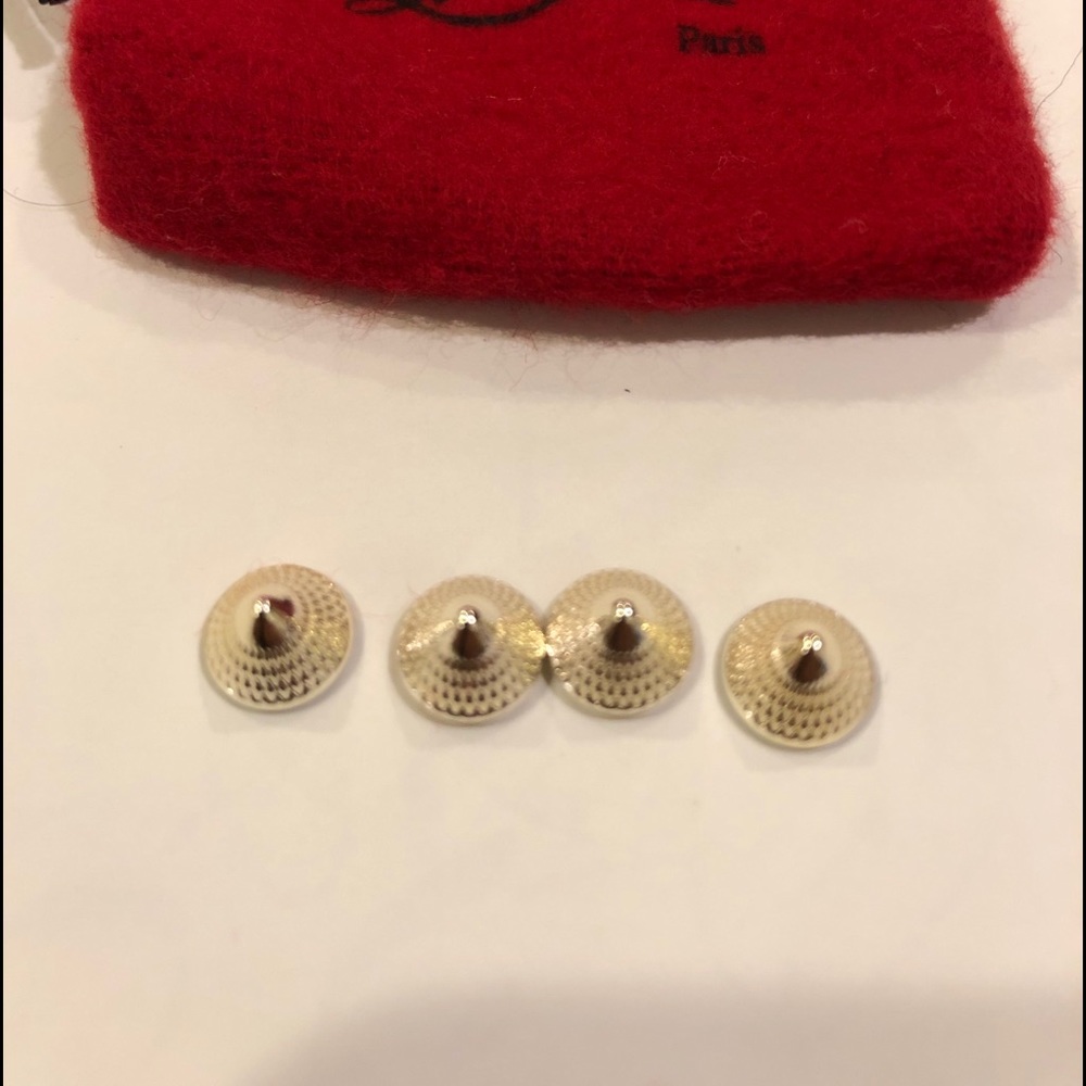 Christian louboutin 4 silve stud